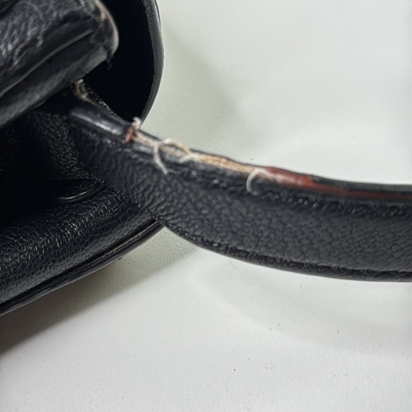 Kate Spade New York Rianne Pratt Street Black Leather Crossbody - Picture 8 of 9